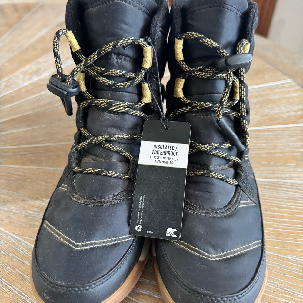 Sorel Black Faux Fur Winter Boots